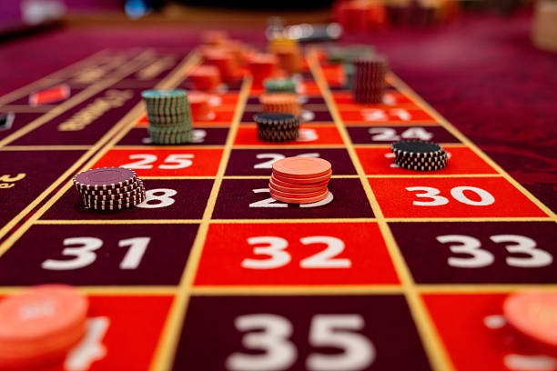 badut4d table lobby interface showing blackjack, roulette, baccarat, Dragon Tiger, and Sic Bo games with bet limits and live dealer names